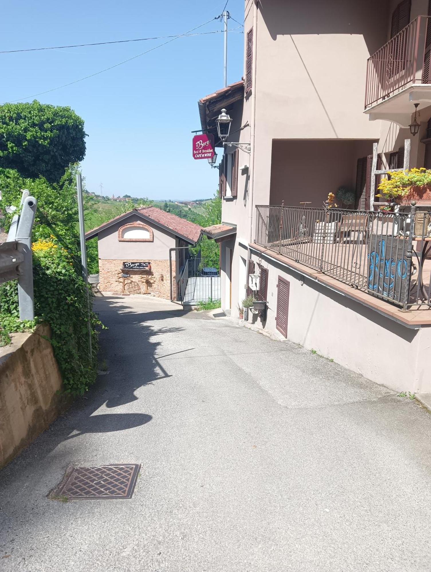Il Borgo B&B Castellinaldo 外观 照片