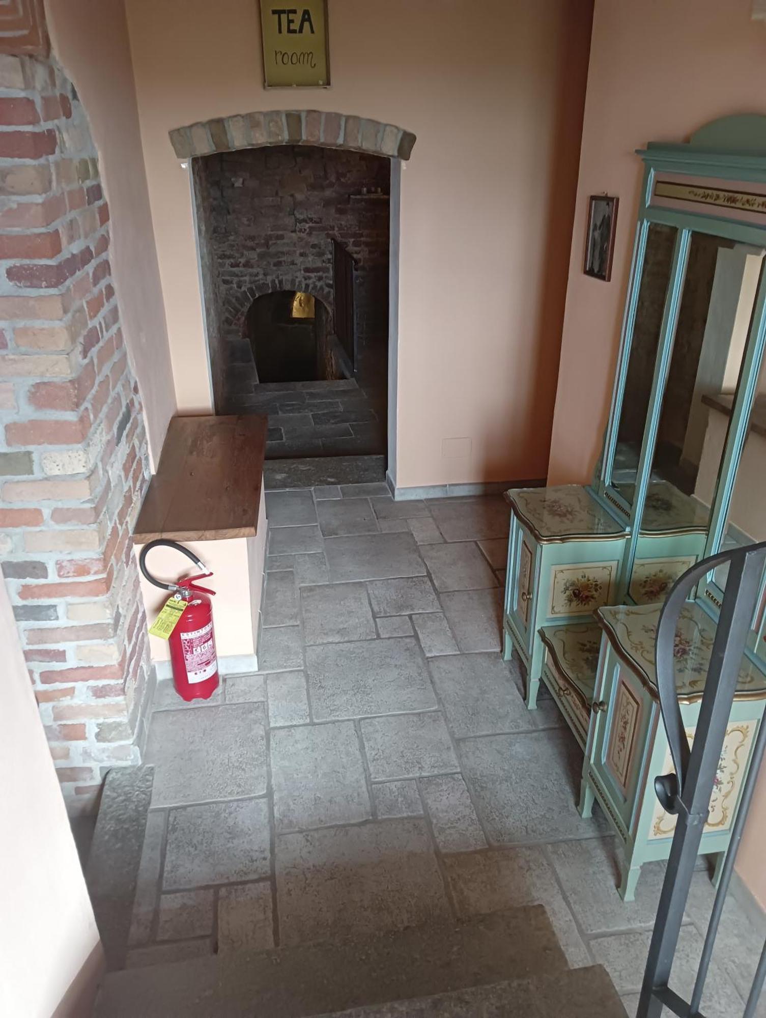 Il Borgo B&B Castellinaldo 外观 照片